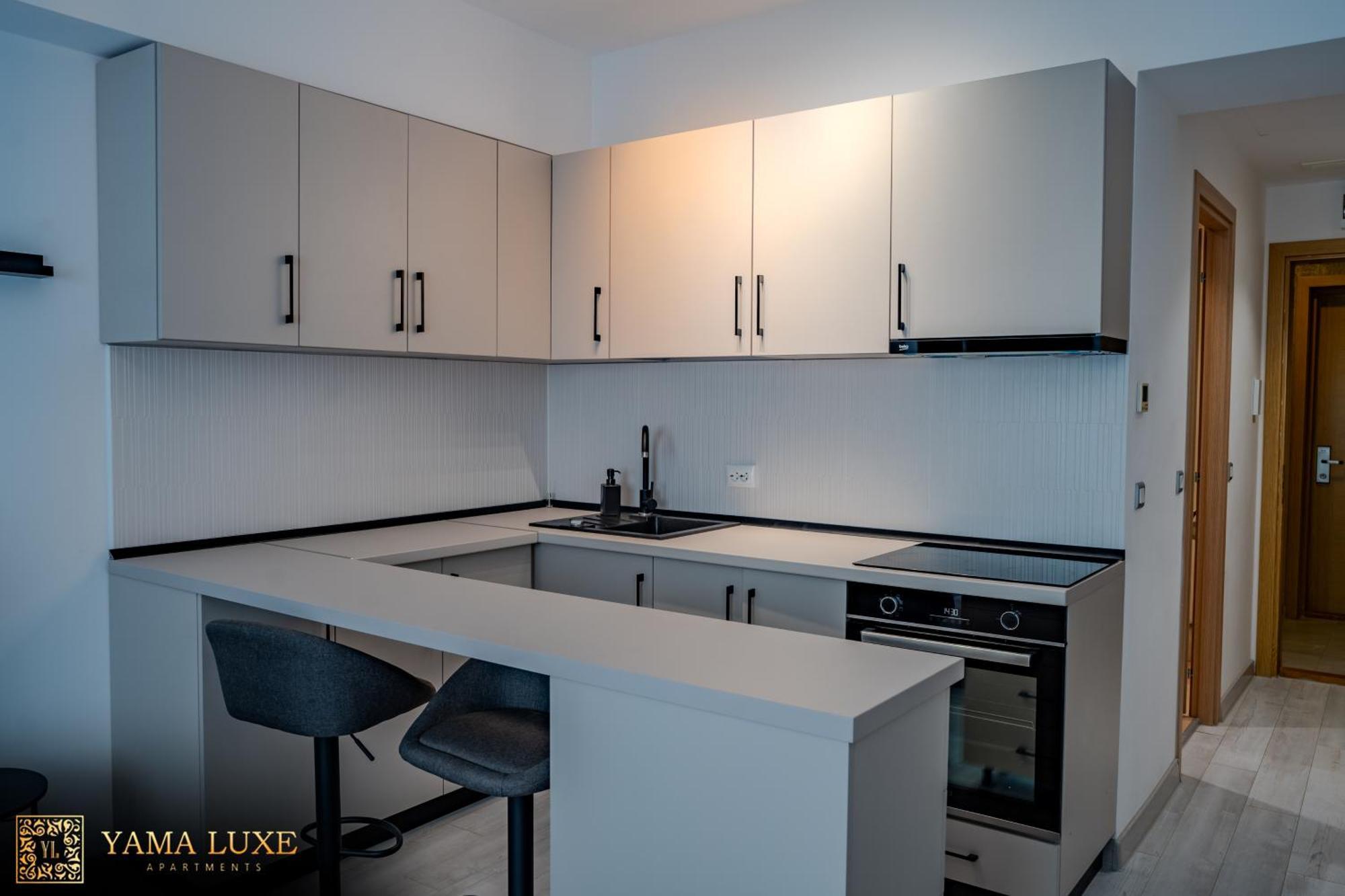 Yamaluxe Apartments - Bucuresti Buitenkant foto